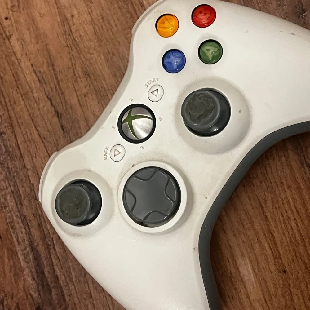 Microsoft Xbox 360 Wireless Controller OEM White FOR PARTS/Repair